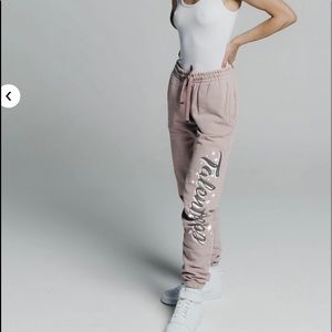 TALENTLESS WOMEN'S SWEATPANTS - PASTEL AIRBRUSH